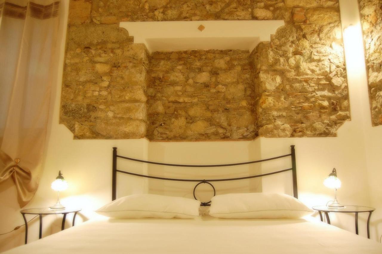 Incantevole E Storico Appartamento In Pieno Centro Taormina Exterior foto